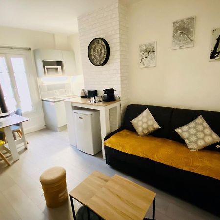 Enghien-Les-Bains: Studio Au Coeur Du Centre Ville. Exteriör bild